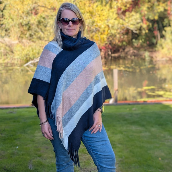 Tuwed - Cowl Neck Collar Knitted Poncho - Blue/Pink