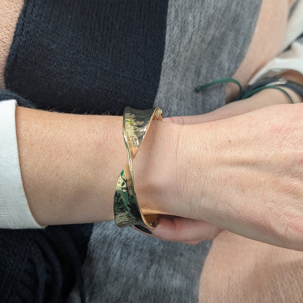 Twisted Hammered Bangle (in Gift Box) - Gold