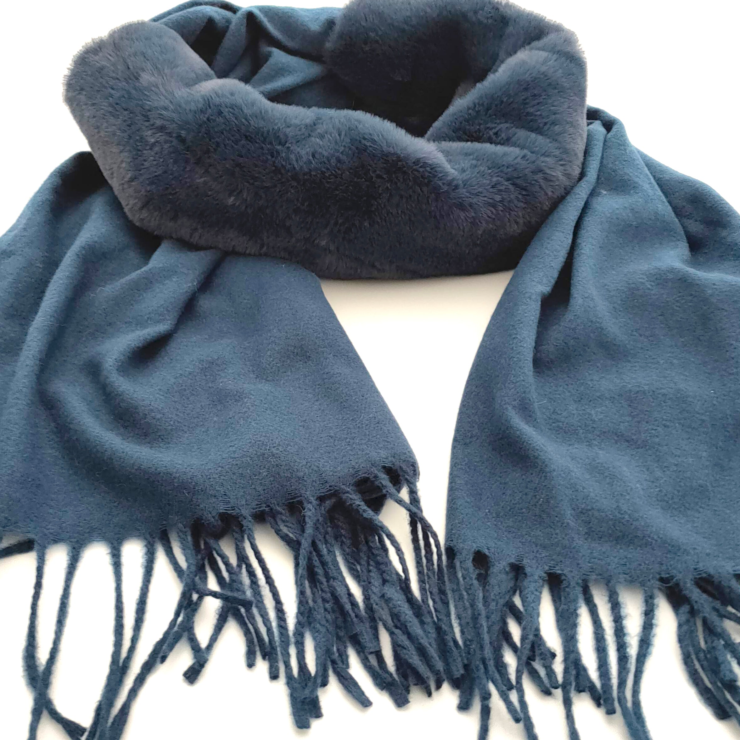 Pashmina Style Scarf with a Removable Faux Fur Tube Lining