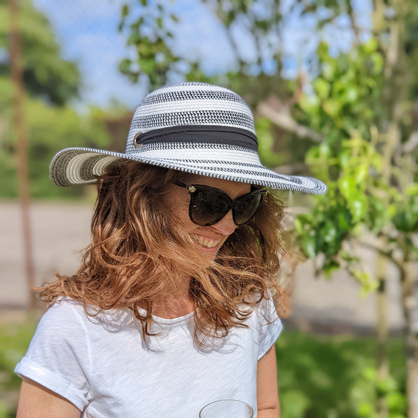 Monochrome Stripes Multi Way Ribbon Foldable Hat